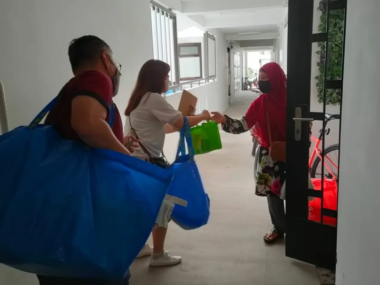 Gift a Little Festive distribution